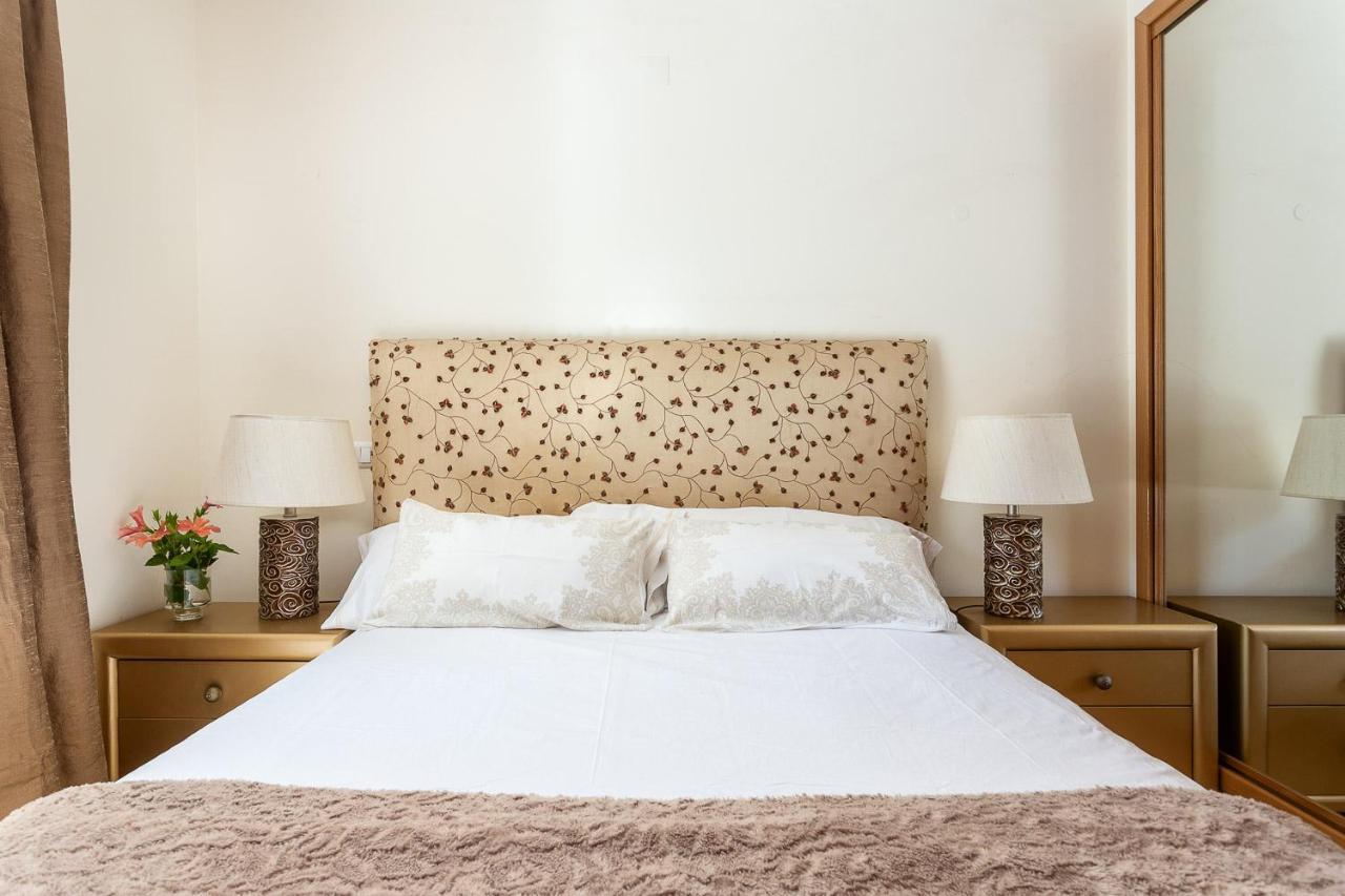 Decor N' Cozy Place For Families And Friends Guia  Exterior photo