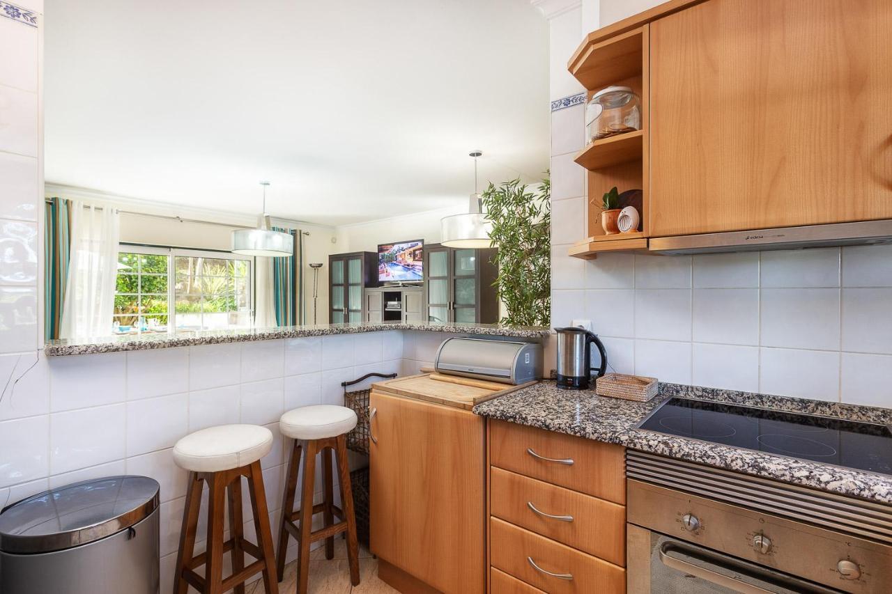 Decor N' Cozy Place For Families And Friends Guia  Exterior photo