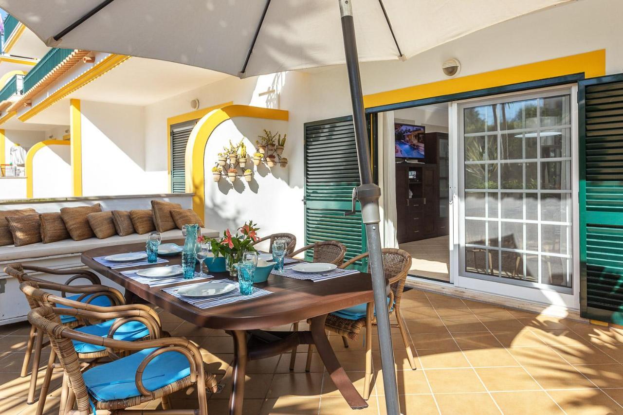 Decor N' Cozy Place For Families And Friends Guia  Exterior photo