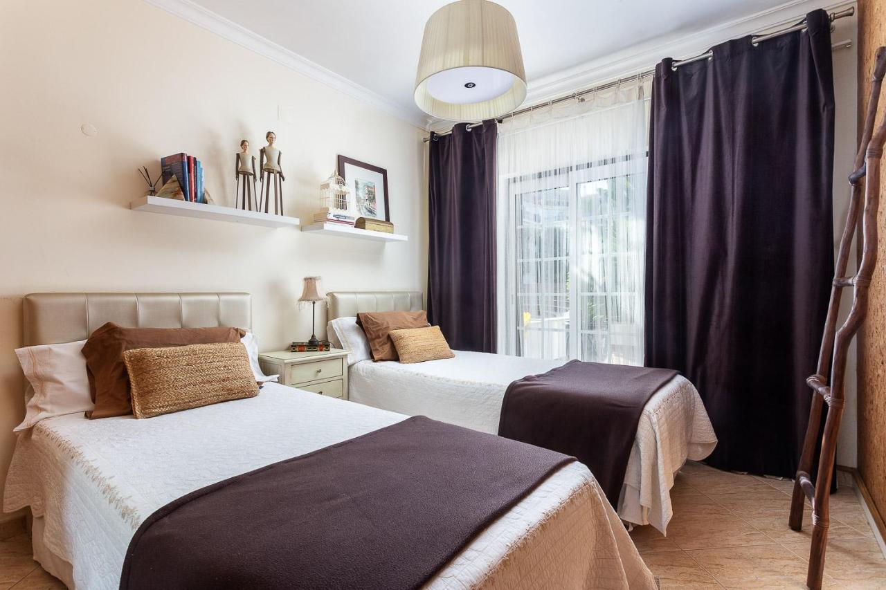Decor N' Cozy Place For Families And Friends Guia  Exterior photo